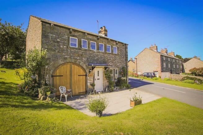 3 Bedroom Cottage For Sale In Newton In Bowland Clitheroe
