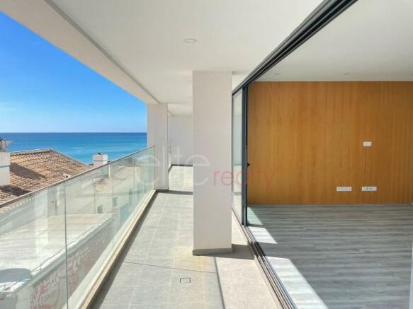 AlgarveSeaViewApartment