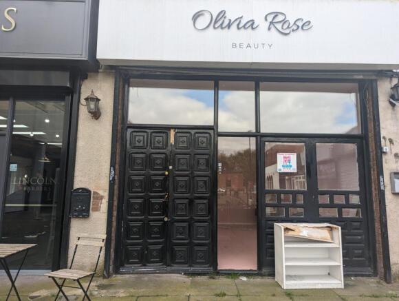 16 Victoria Parade, Manchester, M41 9BP