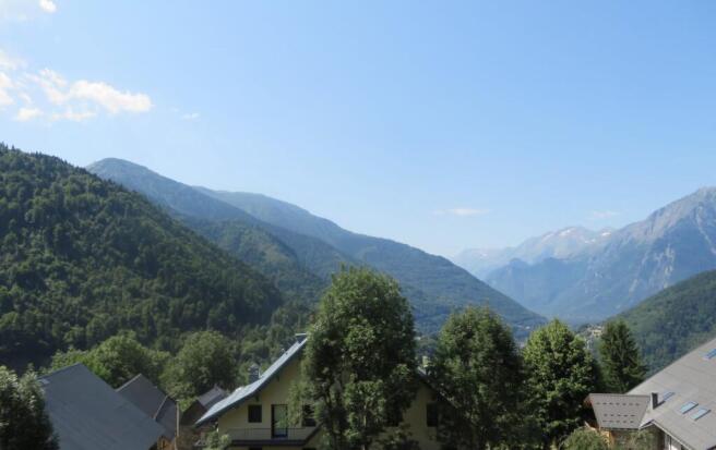 Chalet for sale in V