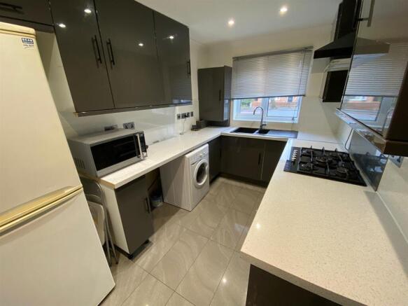 WhatsApp Image 2025-12-16 at 16.35.19 (1).jpeg