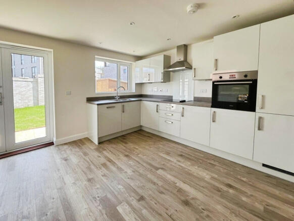 Kitchen living