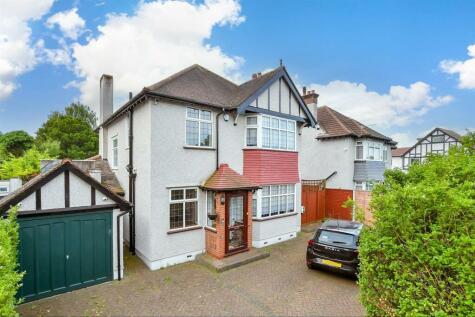 Stafford Road - 3 bedroom detached house for sale