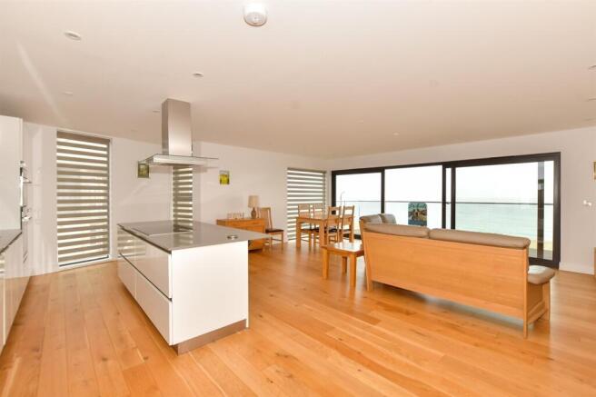 Kitchen/Living Room