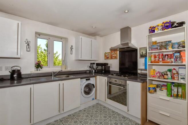 Kitchen/Lounge