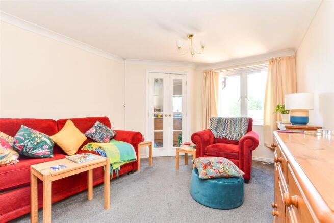 Living/Dining Area
