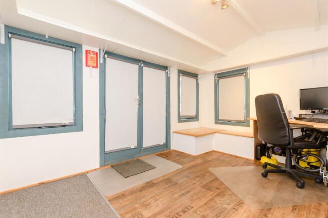Summerhouse/Office