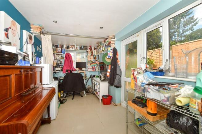 Dining Area/ Home Office