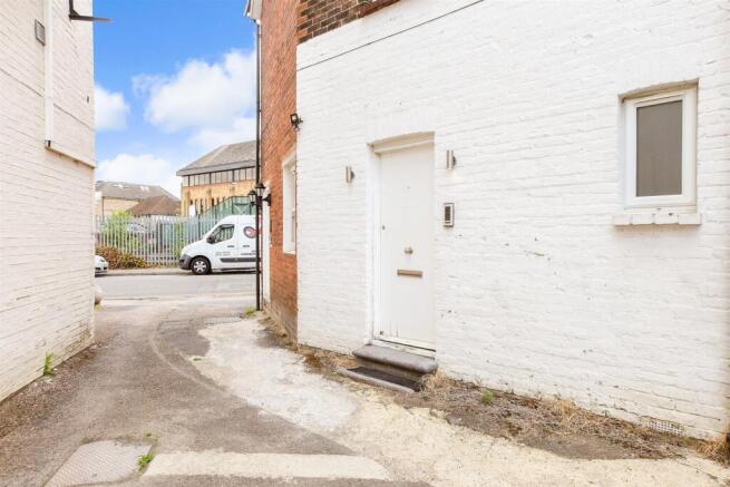 External Lifestyle Photograph