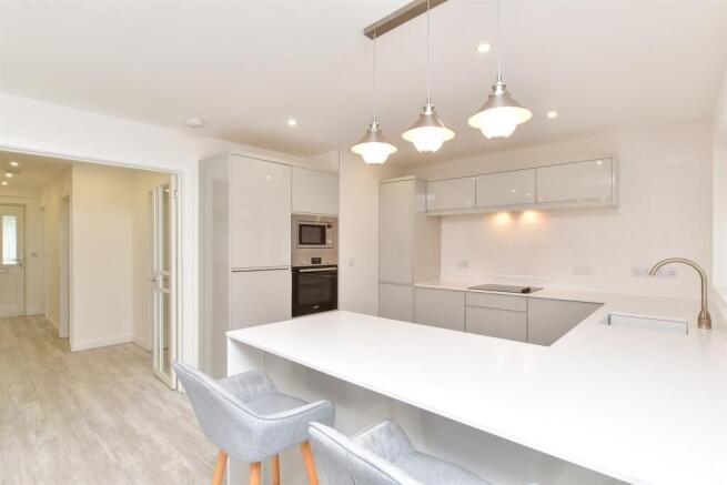 Lounge/ Kitchen/ Diner