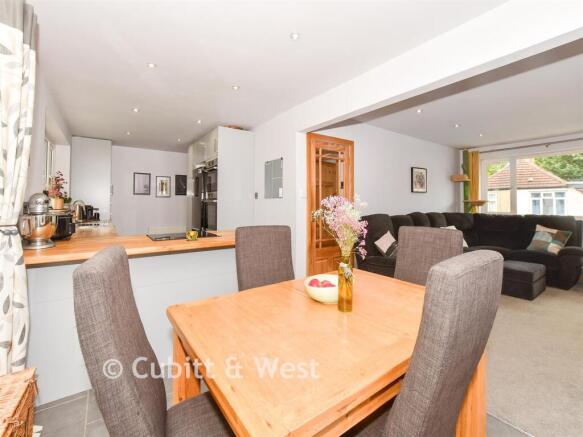 Dining Room/Lounge