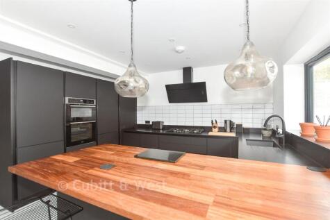 Brambletyne Avenue, Saltdean, Brighton, East Sussex