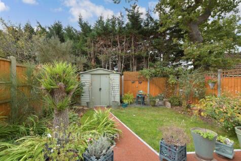 Nayland Close, Wickford, Essex