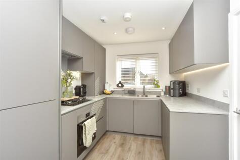 Serpentine Road, Faversham, Kent