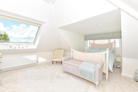 Yew Tree Road, Hayling Island, Hampshire