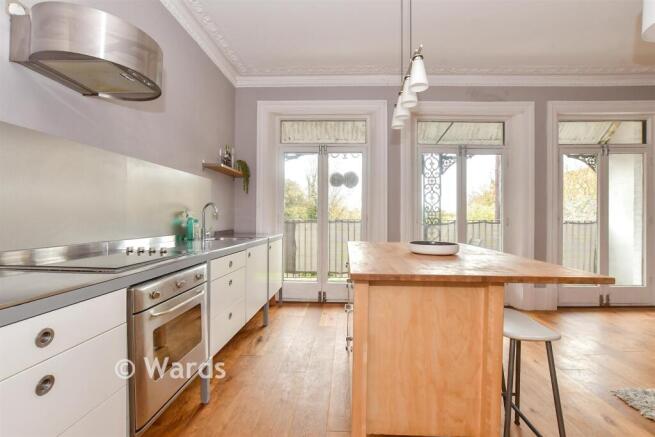 Kitchen/ Living Area