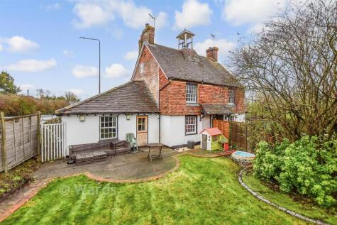 Maidstone Road, Paddock Wood, Kent