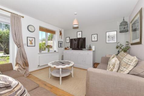 Haze Wood Close, Faversham, Kent