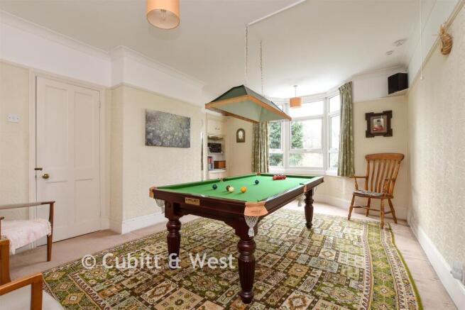 Games Room / Bedroom 2