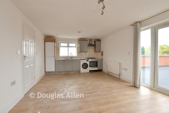 Lounge/Kitchen /Dining Room