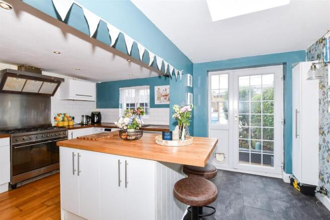 Kitchen/Breakfast Room