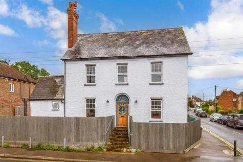 Pound Road, East Peckham, Tonbridge, Kent