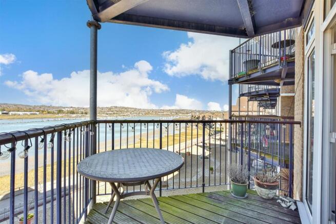 Balcony / Terrace