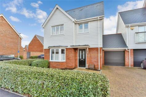 Pilgrims Close, Snodland, Kent