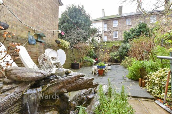 External Lifestyle Photograph