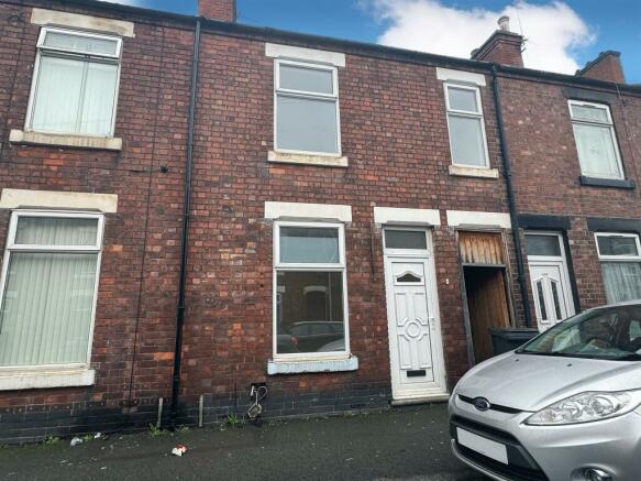 2 bedroom terraced house for sale in Oak Street BURTON ON TRENT DE14