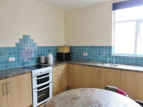 Flat 2 Kitchen