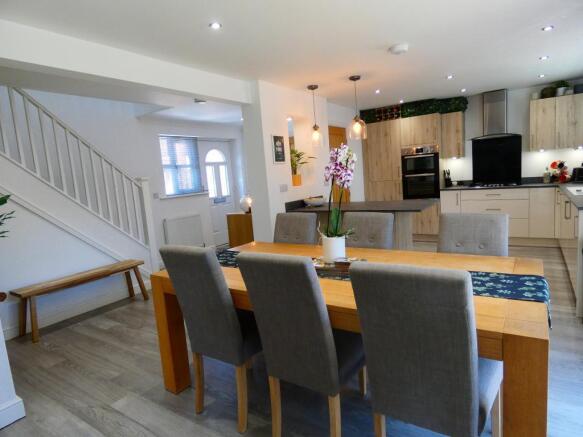 Dining Kitchen