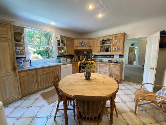 Dining Kitchen