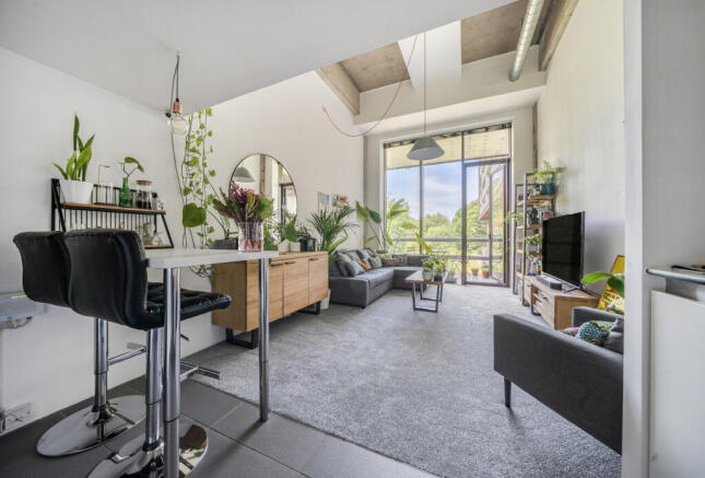 21-681b32eb0a8dc-...