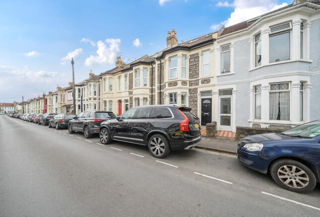 1301353-1-6839750...