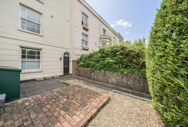 1312959-3-68595fd...