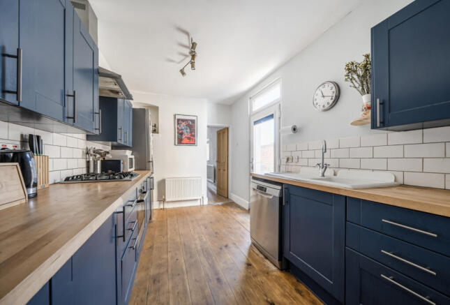 1329651-6-68835cb...