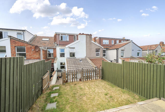 1334563-4-689cb48...