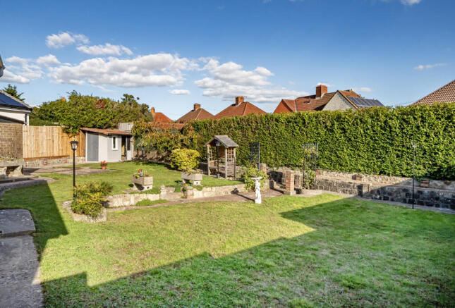 1358006-6-68d55ef...