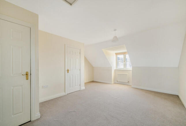 1383224-10-692587...