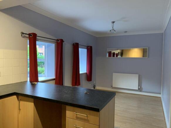 Lounge/Kitchen