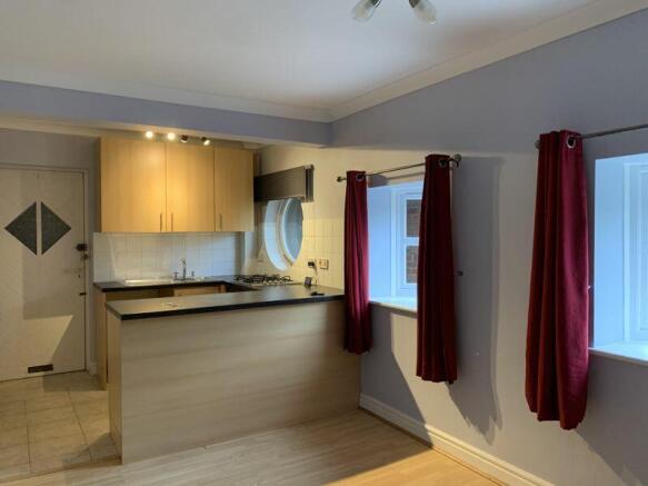 Lounge/Kitchen
