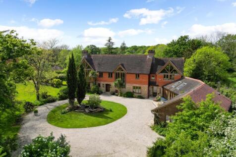 Nowhurst Lane, Broadbridge Heath, Horsham, West Sussex