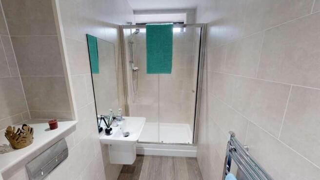 Flat_2_3_St_Peters_Close