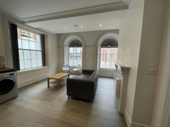 Flat_2_Victoria_Chambers