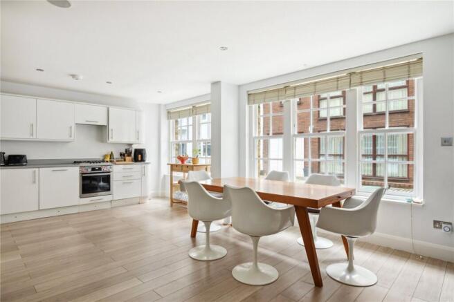 Dining/Kitchen
