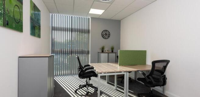 Photo 3