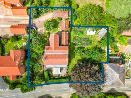 High Street, Waddingham, DN21