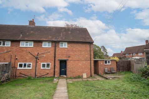 Sandfields, Send, GU23