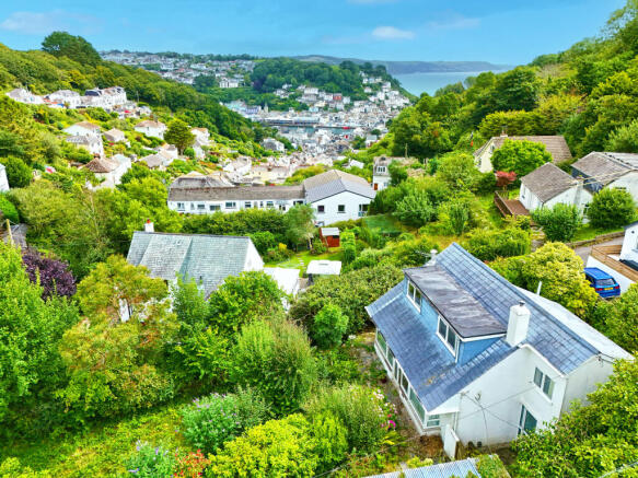 51_drone view to sea 2 with house